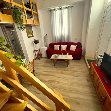 Entire Unit Sliema, Malta 슬리에마